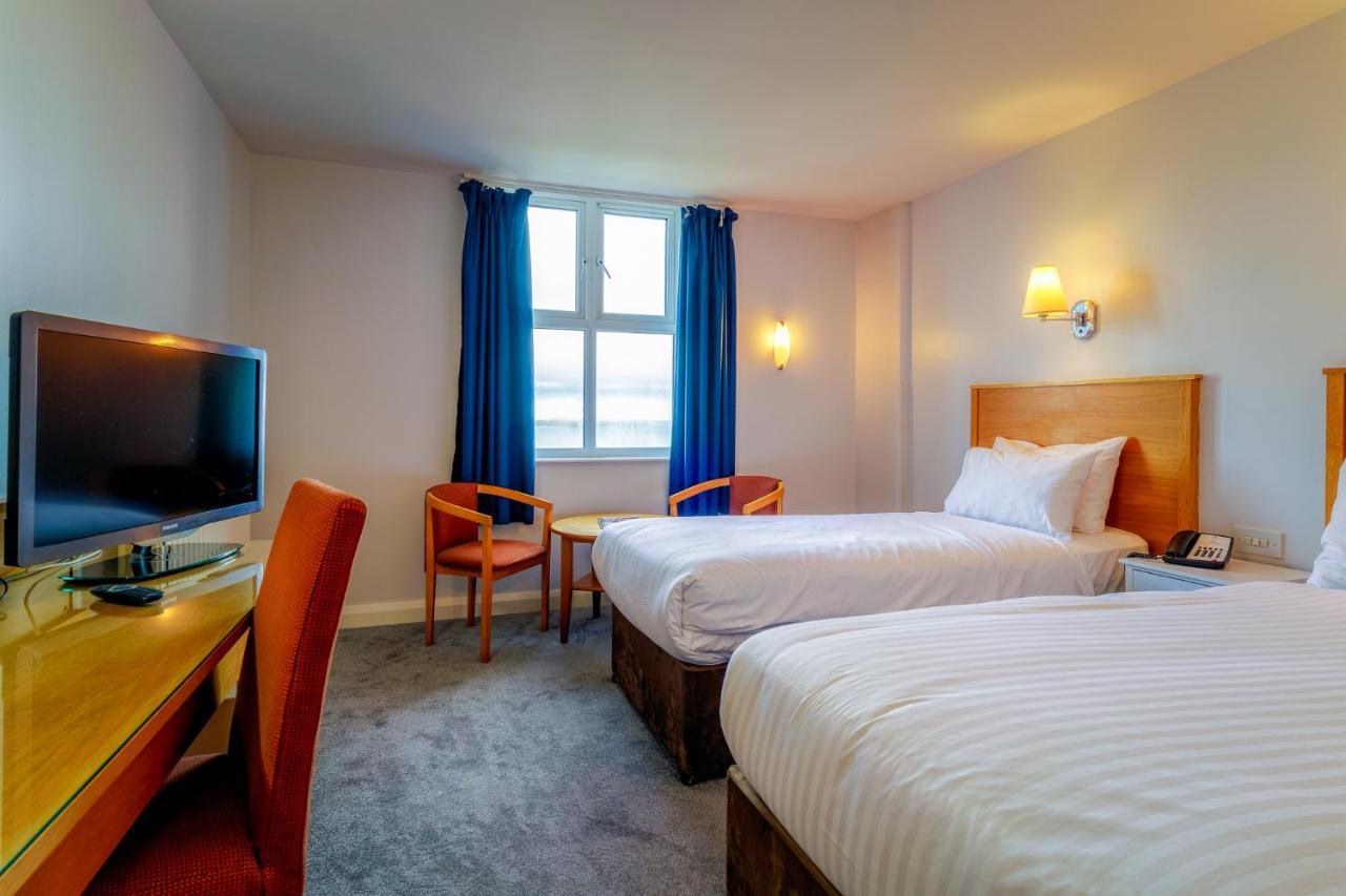 Portrush Atlantic Hotel מראה חיצוני תמונה