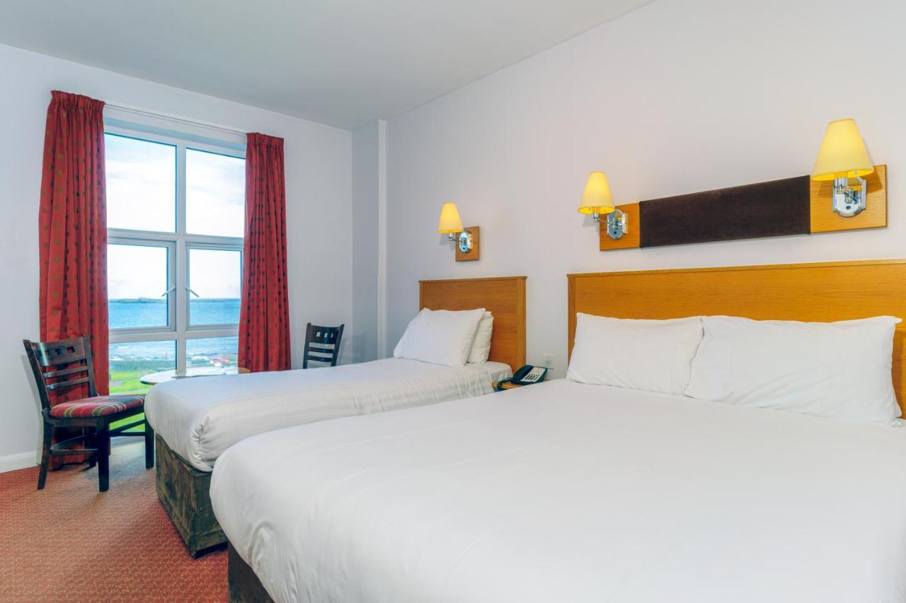 Portrush Atlantic Hotel מראה חיצוני תמונה